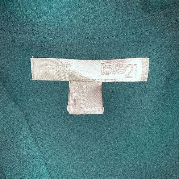 FOREVER 21 Hunter Green Blouse-M - Picture 5 of 6